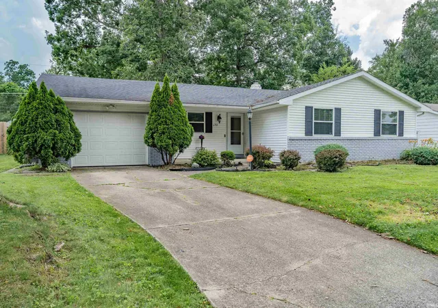 1st image of 6332 Holgate Dr, Fort Wayne, IN 46816 | MLS# 202627715