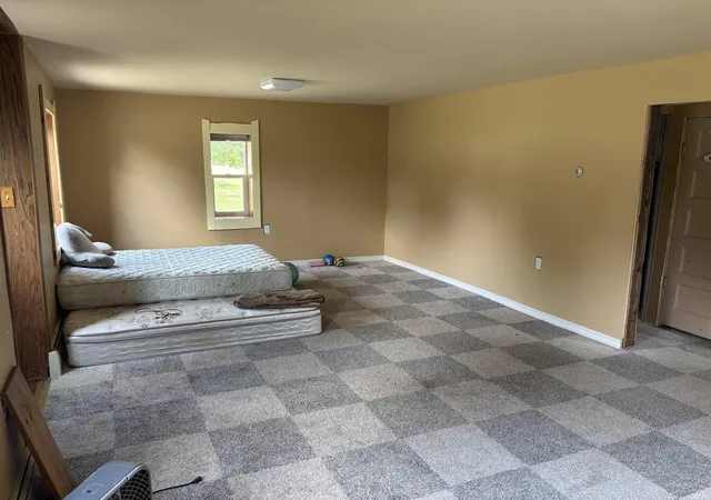 Photo 3 of Sale Pending at 405 E Swihart St, Columbia City, IN 46725 | MLS# 202627716 | Listing updated on 2026-07-17