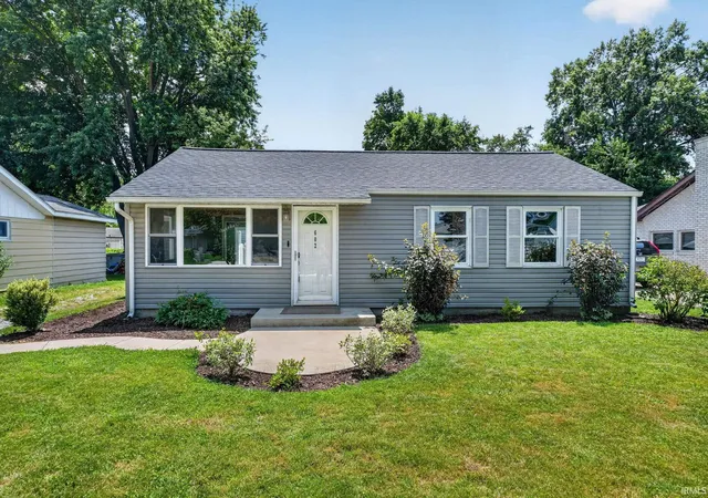 1st image of 602 W Elm St, New Carlisle, IN 46552 | MLS# 202627721