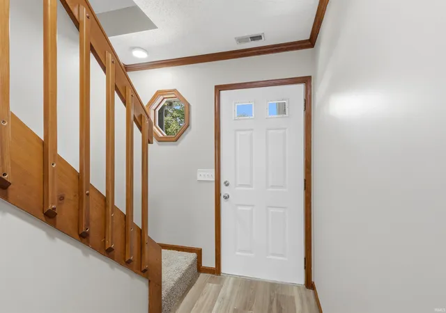 Photo 3 of Sale Pending at 2219 Lima Valley Dr, Fort Wayne, IN 46818 | MLS# 202627728 | Listing updated on 2026-07-12