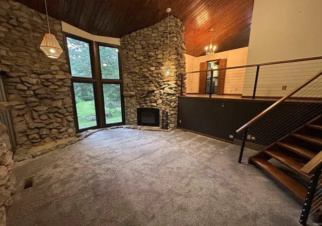 Photo 3 of Manufactured home for sale at 701 Marigold Ct, Evansville, IN 47712 | MLS# 202627730 | Listing updated on 2026-09-03