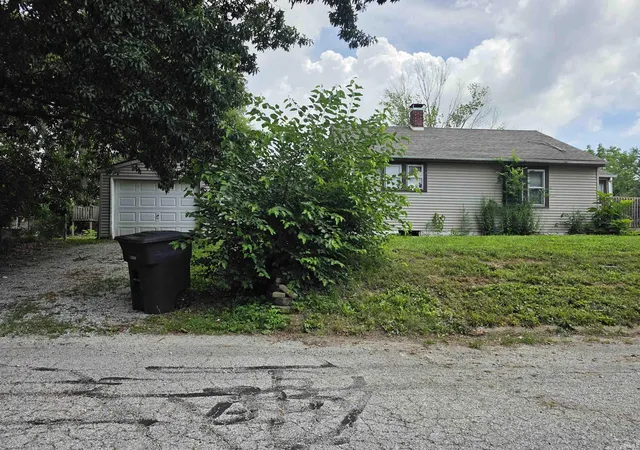 12th image of 102 Owen St, Lafayette, IN 47905 | MLS# 202627731