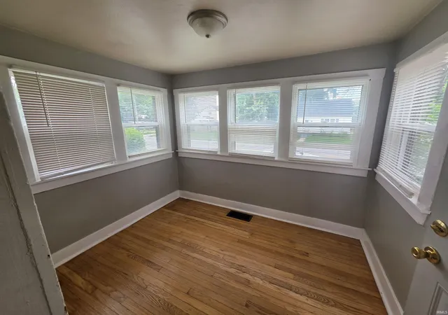 4th image of 102 Owen St, Lafayette, IN 47905 | MLS# 202627731