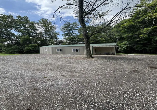 Photo 3 of Manufactured home for sale at 1511 Soapville Rd, Canaan, IN 47224 | MLS# 202627736 | Listing updated on 2026-09-08