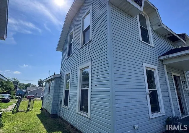 Photo 3 of Manufactured home for sale at 619 S Stone St, Winchester, IN 47394 | MLS# 202627739 | Listing updated on 2026-09-09