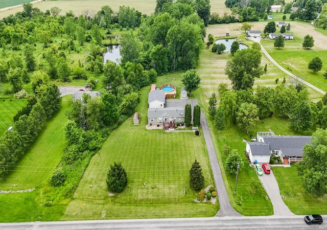 Photo 3 of Manufactured home for sale at 5195 N Old State Rd 102, Columbia City, IN 46725 | MLS# 202627742 | Listing updated on 2026-08-20