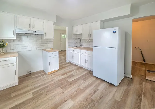 Photo 4 of Sale Pending at 1809 Mcconnell Ave, Evansville, IN 47714 | MLS# 202627746 | Listing updated on 2026-08-24