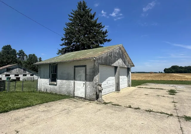 Photo 49 of Manufactured home for sale at 13757 S County Rd 700 E, Galveston, IN 46932 | MLS# 202627755 | Listing updated on 2026-09-03