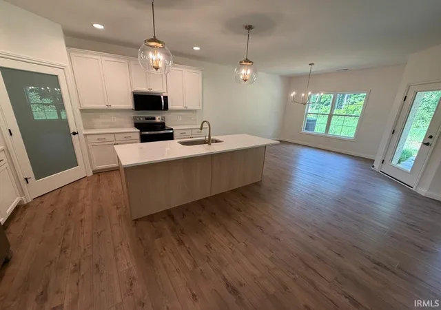 5th image of 2704 Midora Dr #2, Evansville, IN 47711 | MLS# 202627758