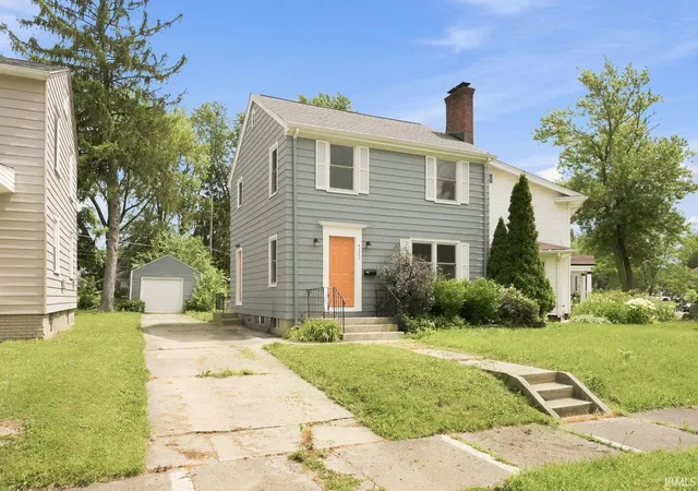 Photo 3 of Sale Pending at 4321 Champlain Dr, Fort Wayne, IN 46806 | MLS# 202627766 | Listing updated on 2026-07-11