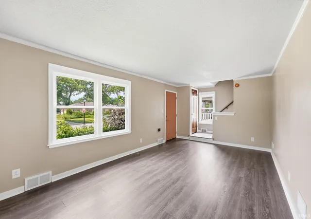 Photo 3 of Sale Pending at 4321 Champlain Dr, Fort Wayne, IN 46806 | MLS# 202627766 | Listing updated on 2026-07-11