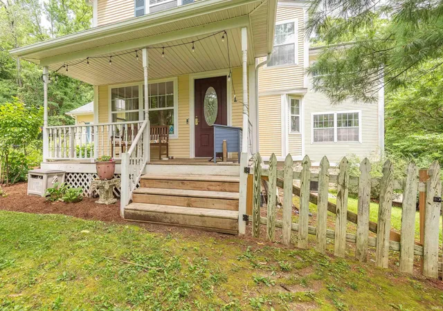 4th image of 420 N Oak St, Bloomington, IN 47404 | MLS# 202627774