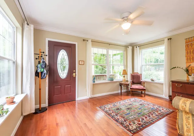 5th image of 420 N Oak St, Bloomington, IN 47404 | MLS# 202627774