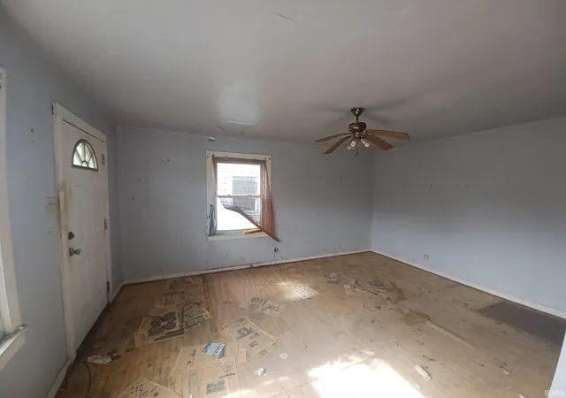 Homes for sale in Evansville, IN | 1213 S Kentucky Ave, Evansville, IN 47714 | MLS# 202627777
