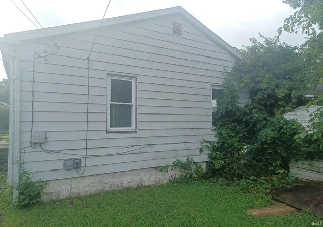 Homes for sale in Evansville, IN | 1213 S Kentucky Ave, Evansville, IN 47714 | MLS# 202627777