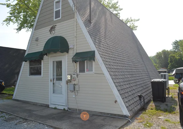 Photo 3 of Sale Pending at 49 Ems B40g Ln, Leesburg, IN 46538 | MLS# 202627787 | Listing updated on 2026-09-25