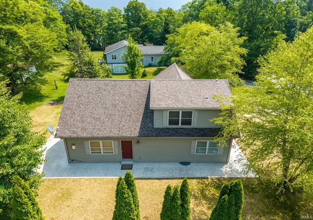 3rd image of 1945 E 770 S, Wolcottville, IN 46795 | MLS# 202627790