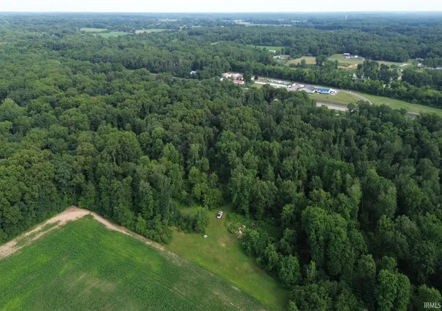 12th image of 7720 W County Line Rd, Grovertown, IN 46531 | MLS# 202627799