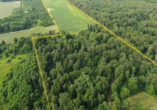 2nd image of 7720 W County Line Rd, Grovertown, IN 46531 | MLS# 202627799