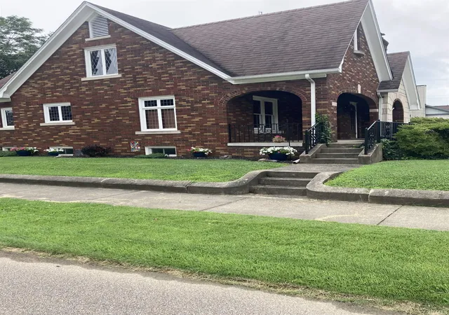 Photo 2 of Sale Pending at 227 E Monroe St, Princeton, IN 47670 | MLS# 202627805 | Listing updated on 2026-07-18