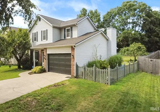 2nd image of 840 W Rosewood Dr, Bloomington, IN 47404 | MLS# 202627815