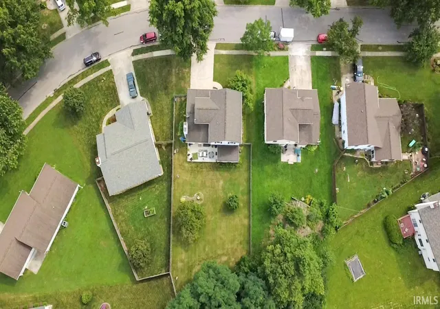 3rd image of 840 W Rosewood Dr, Bloomington, IN 47404 | MLS# 202627815