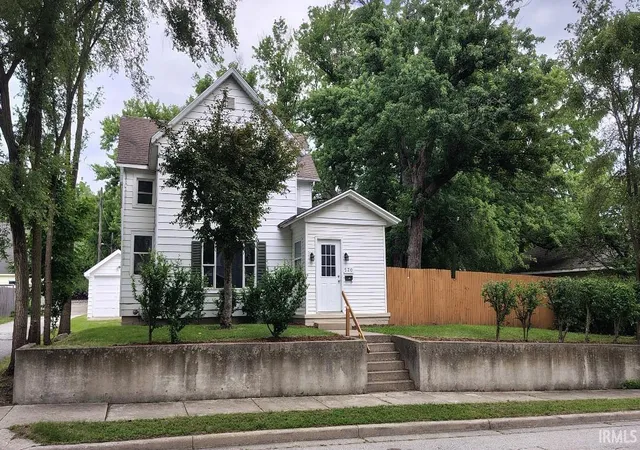 1st image of 520 Virginia Ave, Elkhart, IN 46516 | MLS# 202627816