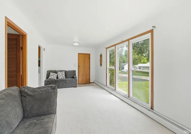 Photo 4 of Manufactured home for sale at 1325 Farwood Ave, Fort Wayne, IN 46816 | MLS# 202627819 | Listing updated on 2026-07-18