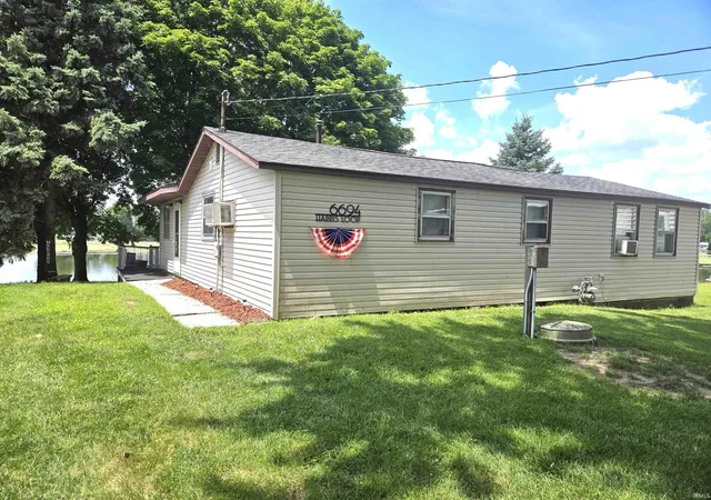 Homes for sale in Monon, IN | 6694 N Harris Loop Rd, Monon, IN 47959 | MLS# 202627865