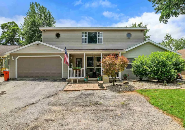 Photo 4 of Manufactured home for sale at 11760 W Lookout Dr, Monticello, IN 47960 | MLS# 202627872 | Listing updated on 2026-07-15