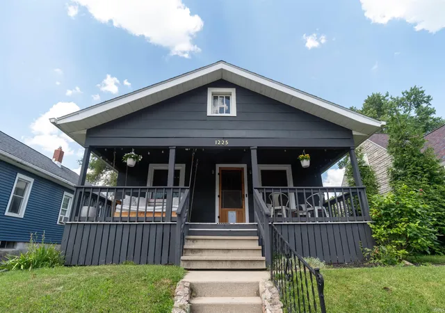 Photo 1 of Sale Pending at 1225 Dodge Ave, Fort Wayne, IN 46805 | MLS# 202627883 | Listing updated on 2026-07-21