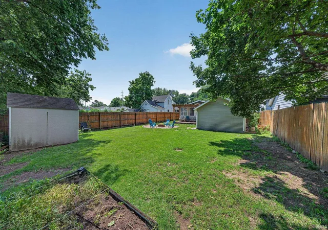 Homes for sale in Mishawaka, IN | 208 S Virgil St, Mishawaka, IN 46544 | MLS# 202627884