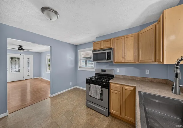 Homes for sale in Mishawaka, IN | 208 S Virgil St, Mishawaka, IN 46544 | MLS# 202627884