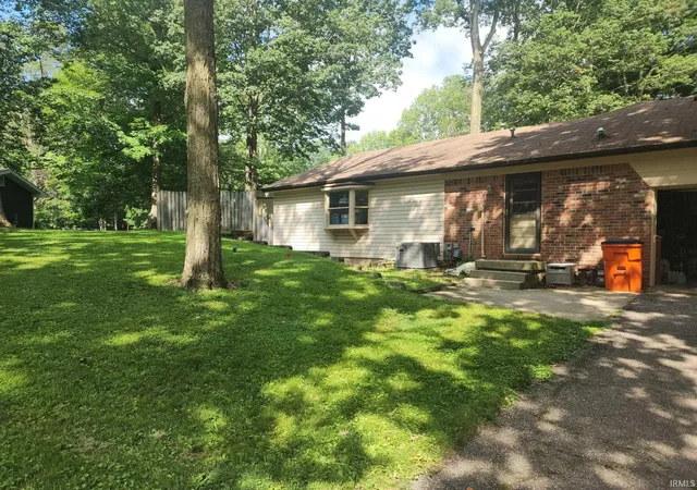 Photo 21 of Manufactured home for sale at 2925 E Bronswood Dr, Logansport, IN 46947 | MLS# 202627886 | Listing updated on 2026-10-23