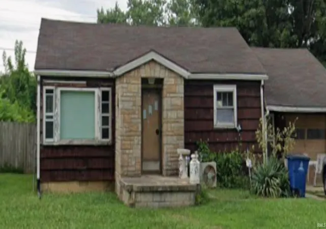 Photo 1 of Sale Pending at 2122 W 9th Street, Marion, IN 46953 | MLS# 202627888 | Listing updated on 2026-07-13
