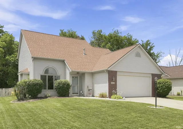 2nd image of 8527 Crosier Ln, Fort Wayne, IN 46825 | MLS# 202627895