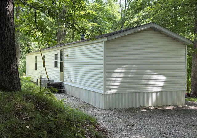 2nd image of 488 Dawn Lane, Bedford, IN 47421 | MLS# 202627907