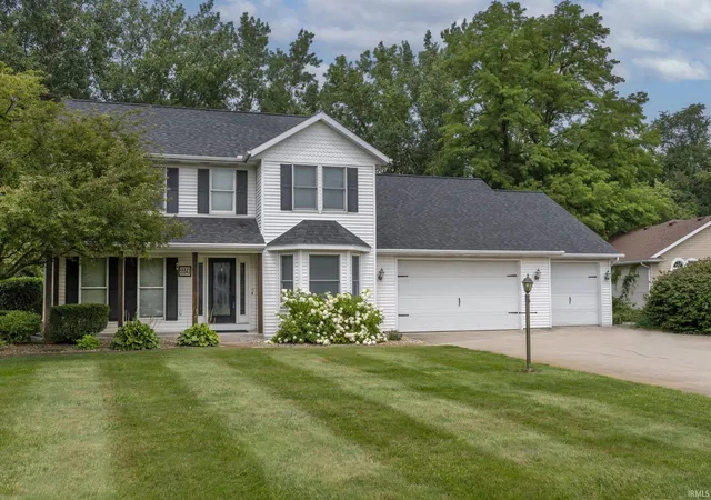 Photo 1 of Sale Pending at 55543 Willowbend Blvd, Bristol, IN 46507 | MLS# 202627910 | Listing updated on 2026-08-24