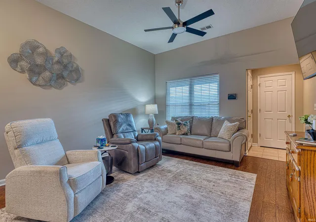 4th image of 6312 Alex Ln, Evansville, IN 47715 | MLS# 202627918