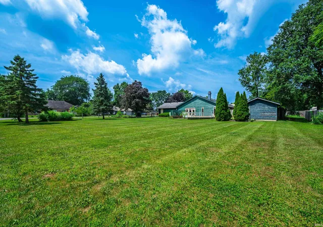 Photo 3 of Manufactured home for sale at 4304 W Petty Rd, Muncie, IN 47304 | MLS# 202627919 | Listing updated on 2026-07-29