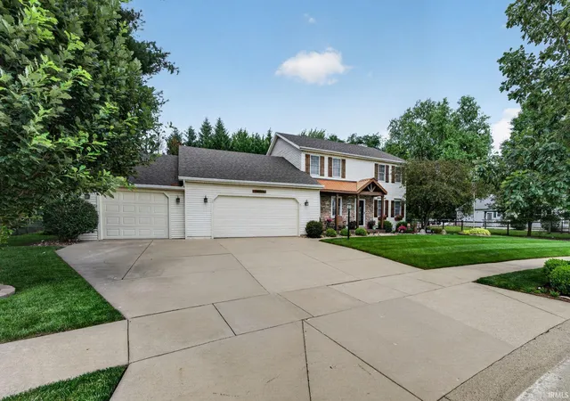 3rd image of 14499 Skybreeze Dr, Granger, IN 46530 | MLS# 202627925
