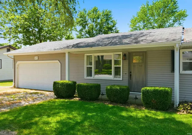 Photo 2 of Sale Pending at 609 Maxine Dr, Ossian, IN 46777 | MLS# 202627930 | Listing updated on 2026-07-30