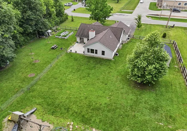 Photo 3 of Sale Pending at 2216 W Shoaff Rd, Huntertown, IN 46748 | MLS# 202627931 | Listing updated on 2026-07-17