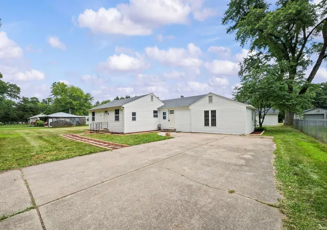 1st image of 30186 County Road 108, Elkhart, IN 46514 | MLS# 202627940