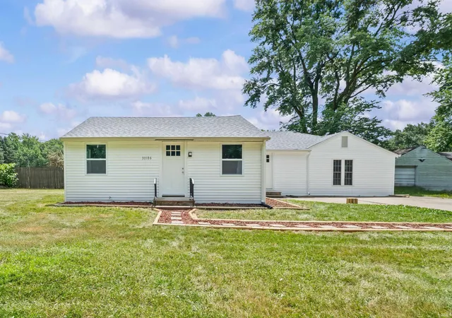 2nd image of 30186 County Road 108, Elkhart, IN 46514 | MLS# 202627940