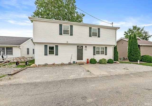 Photo 4 of Manufactured home for sale at 4905 N 290 West Rd, Howe, IN 46746 | MLS# 202627956 | Listing updated on 2026-09-17