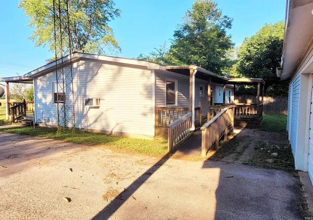 Homes for sale in Delphi, IN | 5365 W Sr 218, Delphi, IN 46923 | MLS# 202628006