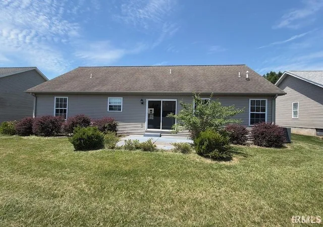 Homes for sale in Newburgh, IN | 1762 Sandal Wy, Newburgh, IN 47630 | MLS# 202628018