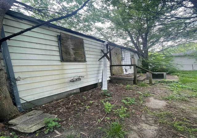 2nd image of 2908 Central Ave, Anderson, IN 46016 | MLS# 202628021