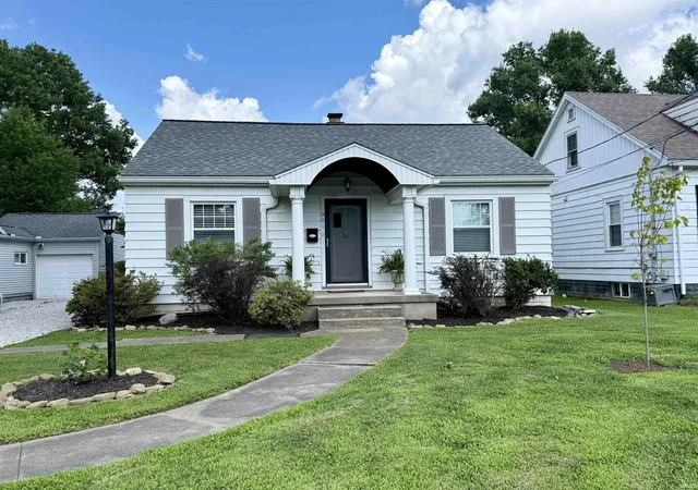 Homes for sale in Evansville, IN | 901 N Weinbach Ave, Evansville, IN 47711 | MLS# 202628029